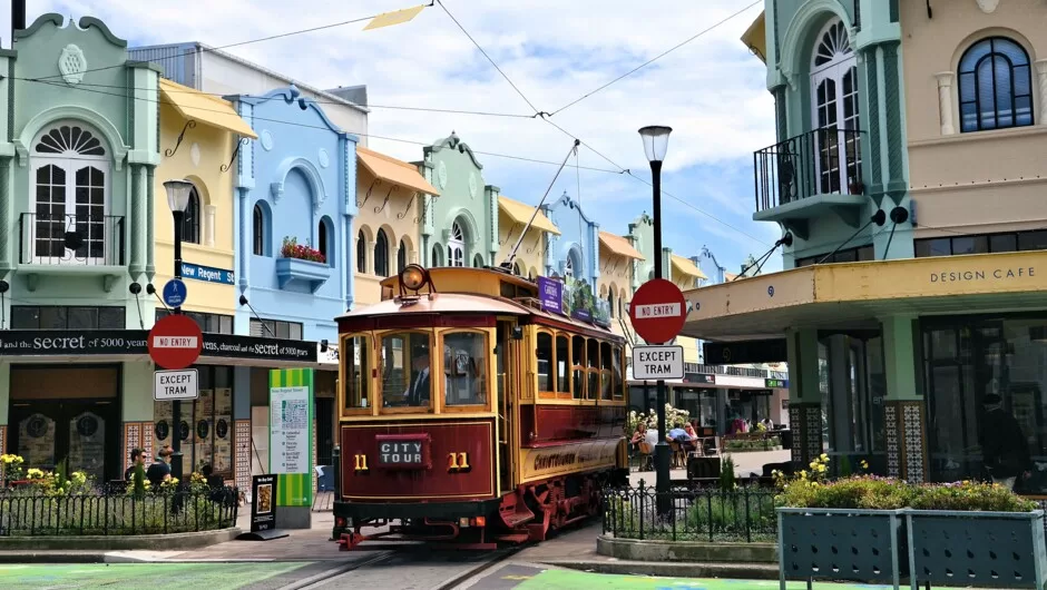 Christchurch Tram / Cathedral Square